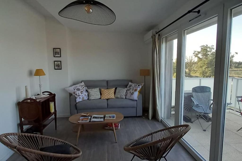 Appartement Climatise Au Coeur De La Provence Lac Et Parcs D'Attractions 10Mn Avignon Монто Екстериор снимка
